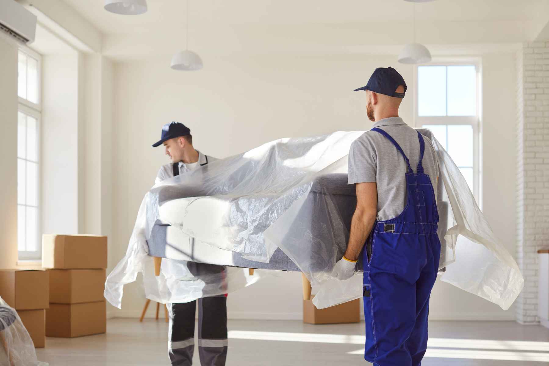 Why hiring professional movers can make your life easier