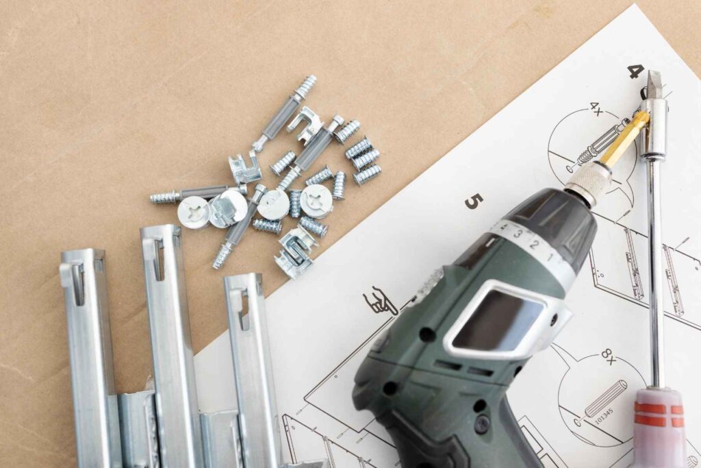 furniture assembly and disassembly by key moves